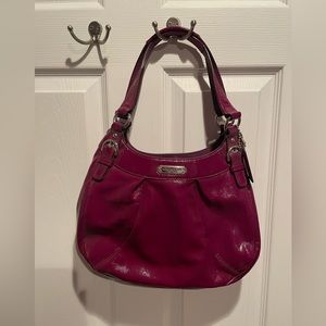Coach shoulder bag. Excellent condition.